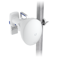 Ubiquiti UISP Horn UISP-Horn High-isolation 30 degree Point-to-multipoint (PtMP) 5.15 - 6.875 Ghz Frequency Range 15 km PtMP Link Range